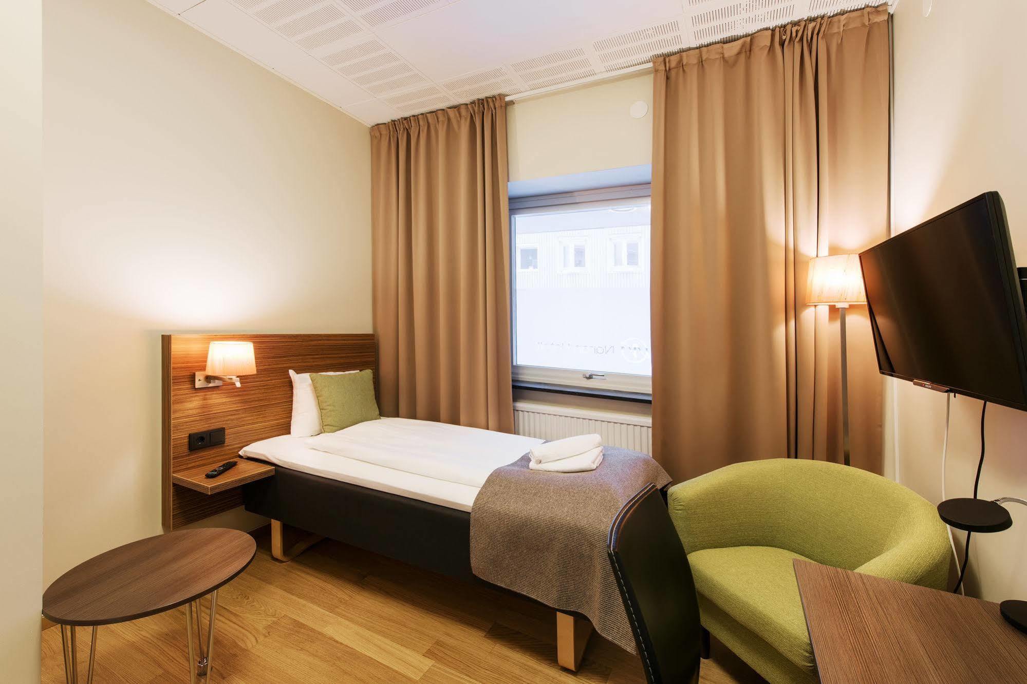 Spis Hotell Naran لوليا المظهر الخارجي الصورة